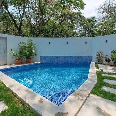 Cozy Beach Villa At The Shores 5 Minutes From The Beach West End Esterno foto