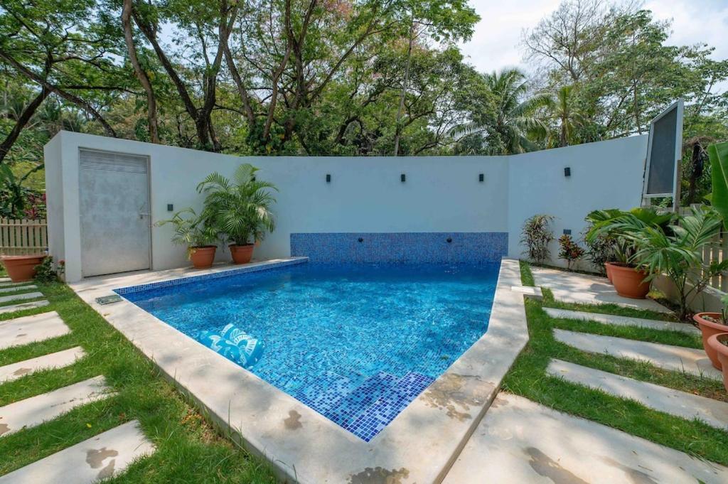 Cozy Beach Villa At The Shores 5 Minutes From The Beach West End Esterno foto