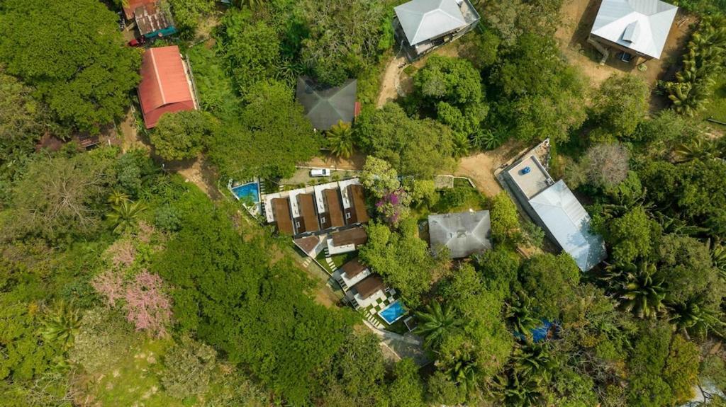 Cozy Beach Villa At The Shores 5 Minutes From The Beach West End Esterno foto