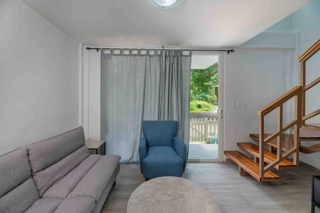 Cozy Beach Villa At The Shores 5 Minutes From The Beach West End Esterno foto